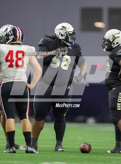Thumbnail 2 in South Oak Cliff vs. Lovejoy (UIL 5A Regional Finals) photogallery.
