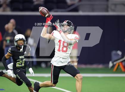 Thumbnail 3 in South Oak Cliff vs. Lovejoy (UIL 5A Regional Finals) photogallery.