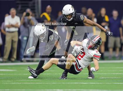 Thumbnail 2 in South Oak Cliff vs. Lovejoy (UIL 5A Regional Finals) photogallery.