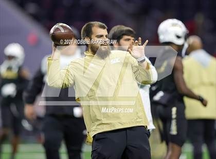 Thumbnail 1 in South Oak Cliff vs. Lovejoy (UIL 5A Regional Finals) photogallery.