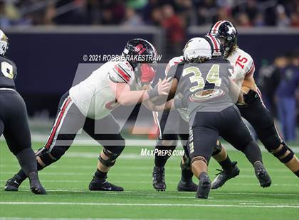 Thumbnail 3 in South Oak Cliff vs. Lovejoy (UIL 5A Regional Finals) photogallery.