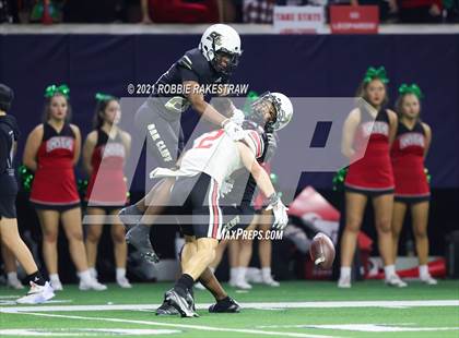 Thumbnail 2 in South Oak Cliff vs. Lovejoy (UIL 5A Regional Finals) photogallery.