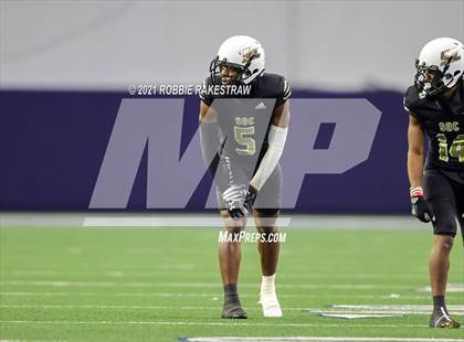 Thumbnail 2 in South Oak Cliff vs. Lovejoy (UIL 5A Regional Finals) photogallery.