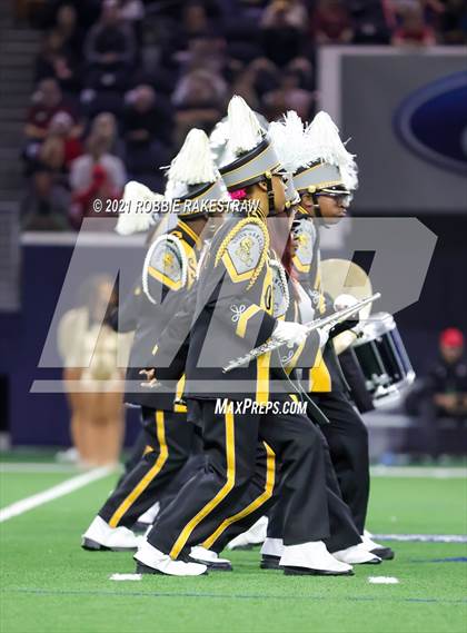 Thumbnail 3 in South Oak Cliff vs. Lovejoy (UIL 5A Regional Finals) photogallery.