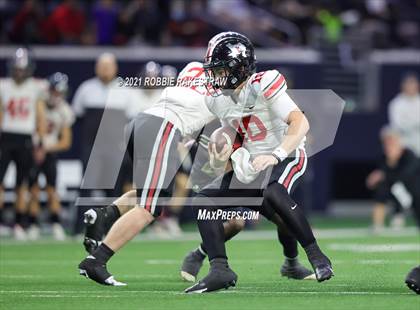 Thumbnail 1 in South Oak Cliff vs. Lovejoy (UIL 5A Regional Finals) photogallery.