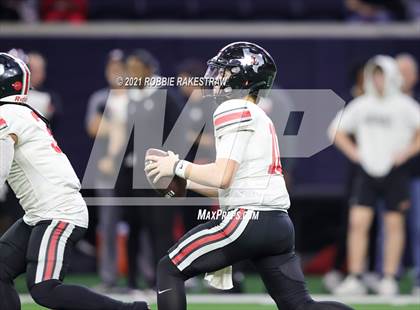 Thumbnail 3 in South Oak Cliff vs. Lovejoy (UIL 5A Regional Finals) photogallery.