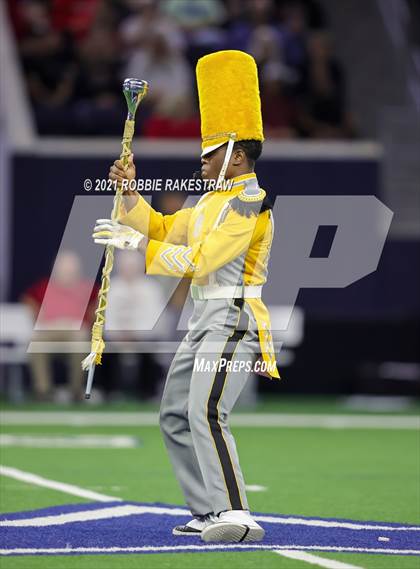 Thumbnail 1 in South Oak Cliff vs. Lovejoy (UIL 5A Regional Finals) photogallery.