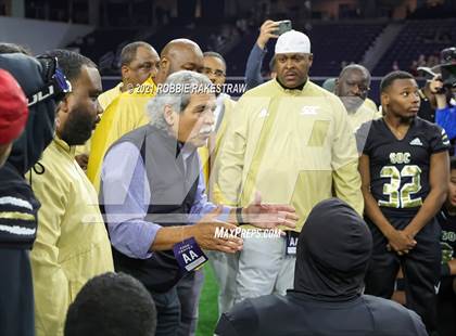 Thumbnail 2 in South Oak Cliff vs. Lovejoy (UIL 5A Regional Finals) photogallery.