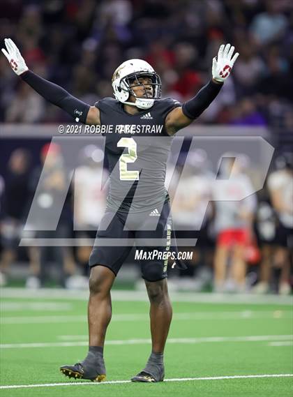 Thumbnail 2 in South Oak Cliff vs. Lovejoy (UIL 5A Regional Finals) photogallery.