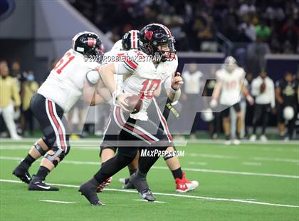 Thumbnail 2 in South Oak Cliff vs. Lovejoy (UIL 5A Regional Finals) photogallery.