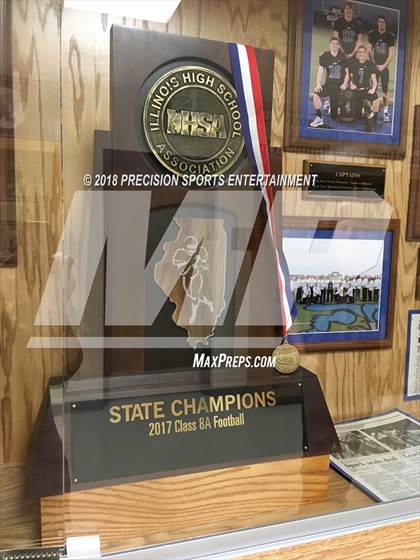 Thumbnail 2 in Lincoln-Way East TOC Ceremony photogallery.