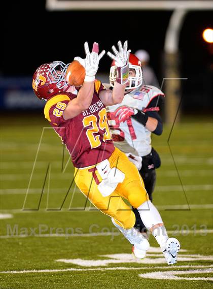 Thumbnail 2 in New Canaan vs. St. Joseph (FCIAC Final) photogallery.