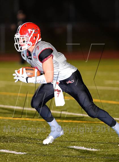 Thumbnail 3 in New Canaan vs. St. Joseph (FCIAC Final) photogallery.