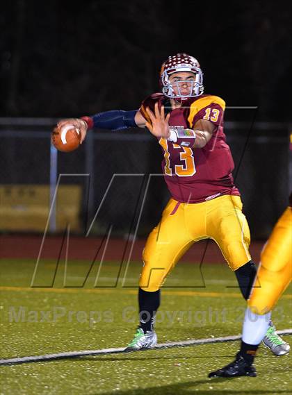 Thumbnail 2 in New Canaan vs. St. Joseph (FCIAC Final) photogallery.