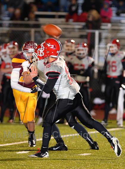 Thumbnail 2 in New Canaan vs. St. Joseph (FCIAC Final) photogallery.