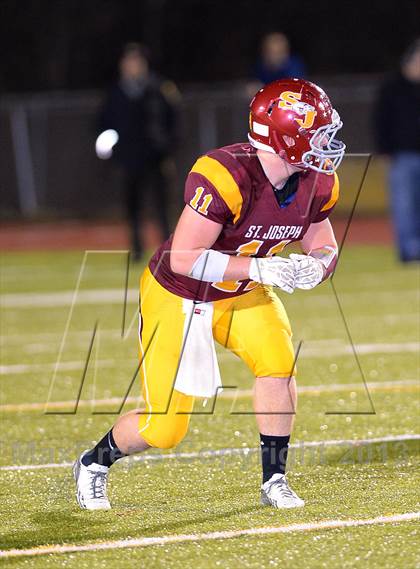 Thumbnail 2 in New Canaan vs. St. Joseph (FCIAC Final) photogallery.