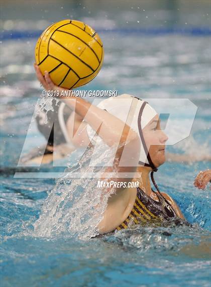 Thumbnail 2 in Bradley-Bourbonnais vs Loyola Academy (Windy City Classic - Final) photogallery.