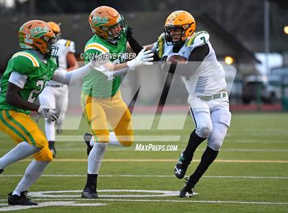 Thumbnail 2 in Sehome @ Tumwater (WIAA 2A State Quarterfinal) photogallery.