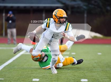 Thumbnail 1 in Sehome @ Tumwater (WIAA 2A State Quarterfinal) photogallery.