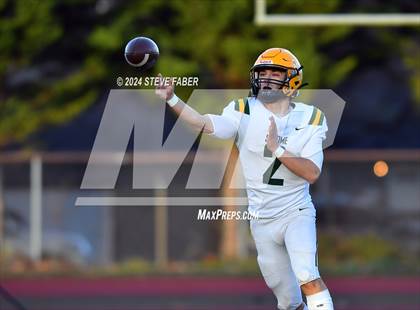 Thumbnail 1 in Sehome @ Tumwater (WIAA 2A State Quarterfinal) photogallery.