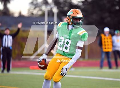 Thumbnail 2 in Sehome @ Tumwater (WIAA 2A State Quarterfinal) photogallery.