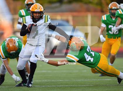 Thumbnail 3 in Sehome @ Tumwater (WIAA 2A State Quarterfinal) photogallery.