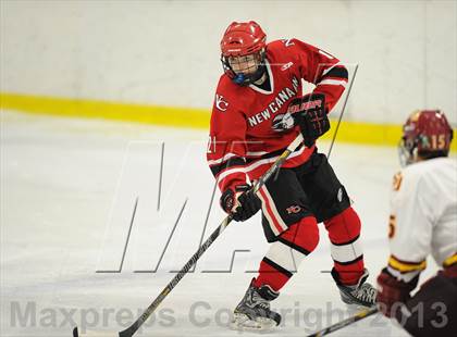 Thumbnail 1 in St. Joseph vs. New Canaan (FCIAC Semifinal) photogallery.