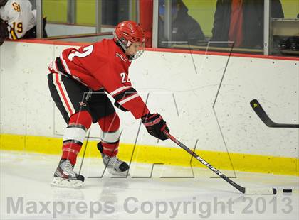 Thumbnail 3 in St. Joseph vs. New Canaan (FCIAC Semifinal) photogallery.
