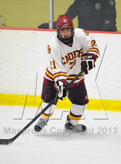 Thumbnail 1 in St. Joseph vs. New Canaan (FCIAC Semifinal) photogallery.