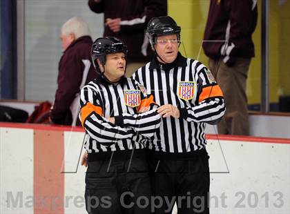 Thumbnail 2 in St. Joseph vs. New Canaan (FCIAC Semifinal) photogallery.