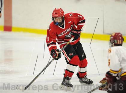 Thumbnail 2 in St. Joseph vs. New Canaan (FCIAC Semifinal) photogallery.