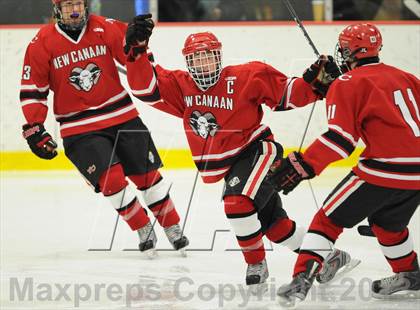 Thumbnail 2 in St. Joseph vs. New Canaan (FCIAC Semifinal) photogallery.