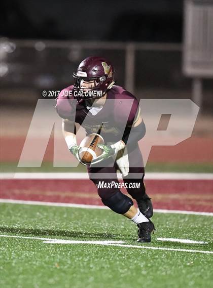 Thumbnail 3 in Devine vs Navarro (Class 4A Div 2 Bidistrict) photogallery.