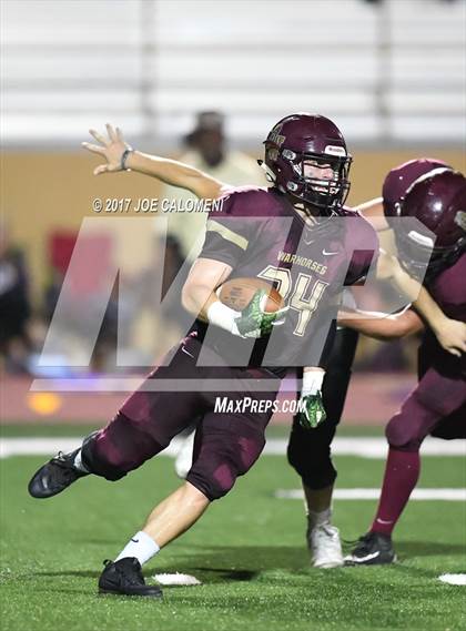 Thumbnail 1 in Devine vs Navarro (Class 4A Div 2 Bidistrict) photogallery.