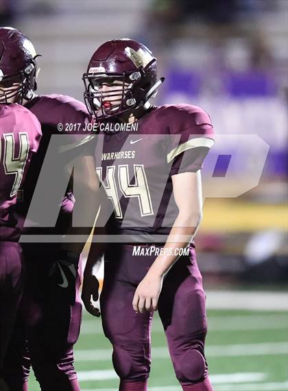 Thumbnail 2 in Devine vs Navarro (Class 4A Div 2 Bidistrict) photogallery.