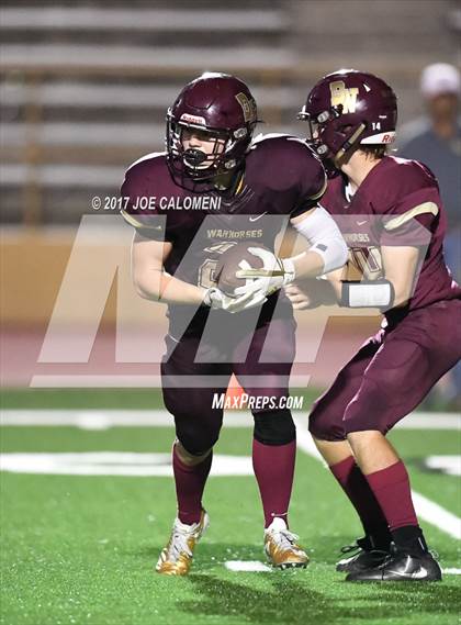 Thumbnail 2 in Devine vs Navarro (Class 4A Div 2 Bidistrict) photogallery.