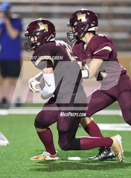 Thumbnail 3 in Devine vs Navarro (Class 4A Div 2 Bidistrict) photogallery.