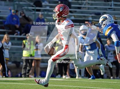 Thumbnail 1 in Van vs Sunnyvale (4A Div 2 Regional Round) photogallery.