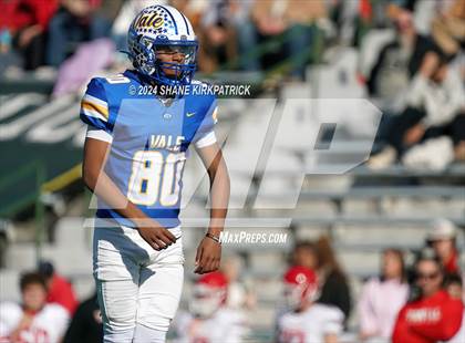 Thumbnail 1 in Van vs Sunnyvale (4A Div 2 Regional Round) photogallery.