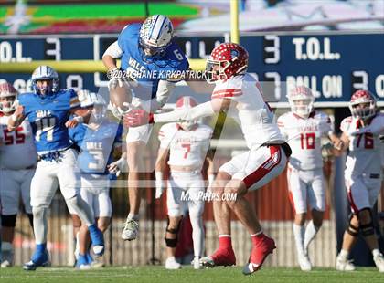 Thumbnail 2 in Van vs Sunnyvale (4A Div 2 Regional Round) photogallery.