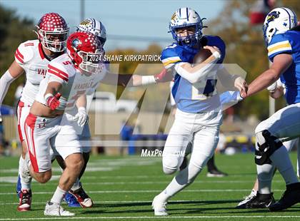 Thumbnail 2 in Van vs Sunnyvale (4A Div 2 Regional Round) photogallery.