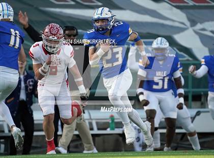 Thumbnail 3 in Van vs Sunnyvale (4A Div 2 Regional Round) photogallery.