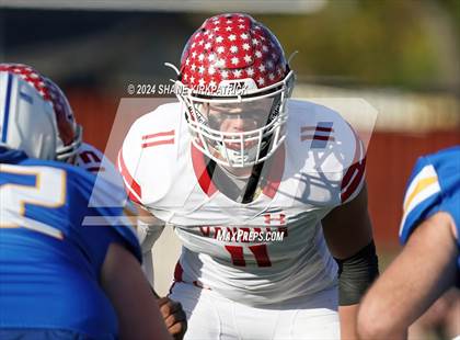 Thumbnail 3 in Van vs Sunnyvale (4A Div 2 Regional Round) photogallery.