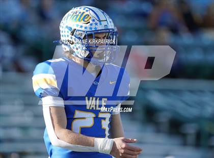 Thumbnail 3 in Van vs Sunnyvale (4A Div 2 Regional Round) photogallery.