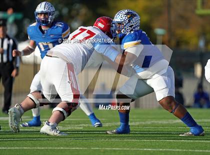 Thumbnail 3 in Van vs Sunnyvale (4A Div 2 Regional Round) photogallery.