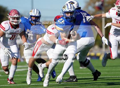 Thumbnail 3 in Van vs Sunnyvale (4A Div 2 Regional Round) photogallery.