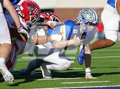 Thumbnail 1 in Van vs Sunnyvale (4A Div 2 Regional Round) photogallery.