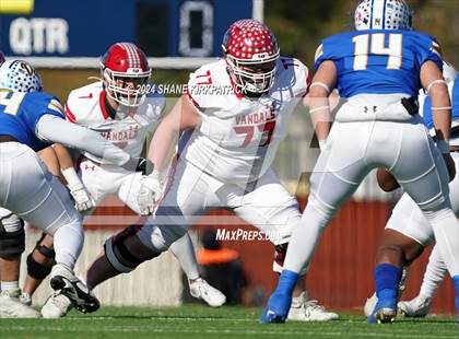 Thumbnail 3 in Van vs Sunnyvale (4A Div 2 Regional Round) photogallery.