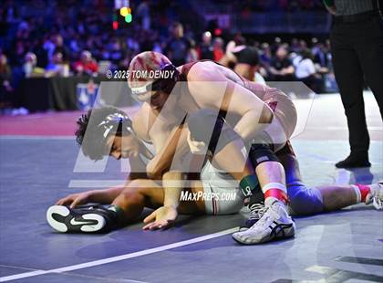 Thumbnail 2 in UIL Wrestling 6A Finals (157 lb - 285 lb) photogallery.