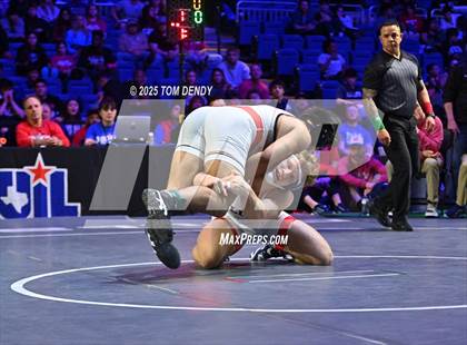 Thumbnail 1 in UIL Wrestling 6A Finals (157 lb - 285 lb) photogallery.